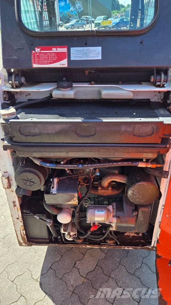 Bobcat S 70 Kompaktrakodók