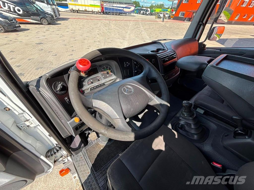 Mercedes-Benz Atego 818 4x2 BOX L=6076 mm Umpikorikuorma-autot