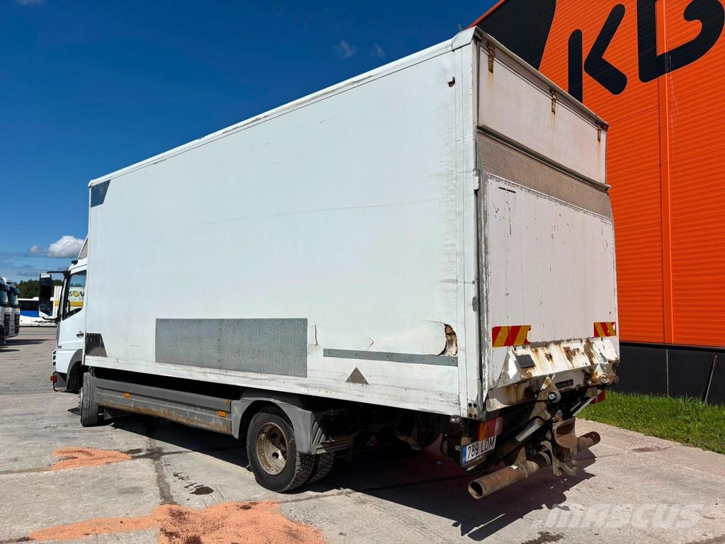 Mercedes-Benz Atego 818 4x2 BOX L=6076 mm Camiones con caja de remolque