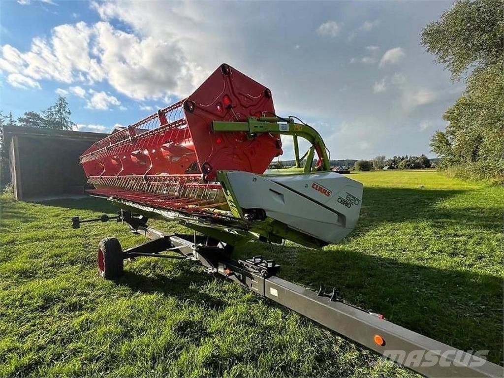 CLAAS Tucano 560 APS Hybrid Skördetröskor