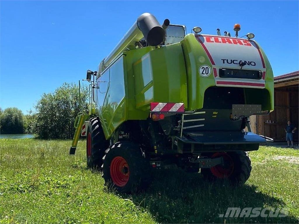 CLAAS Tucano 560 APS Hybrid Skördetröskor