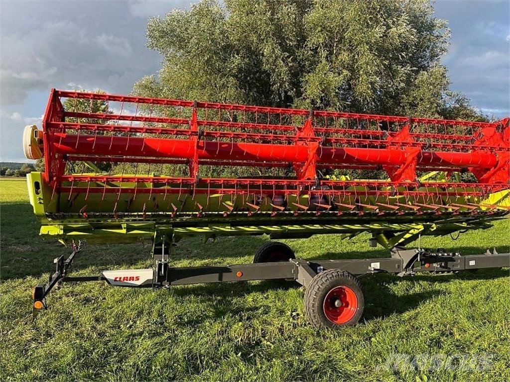 CLAAS Tucano 560 APS Hybrid Skördetröskor