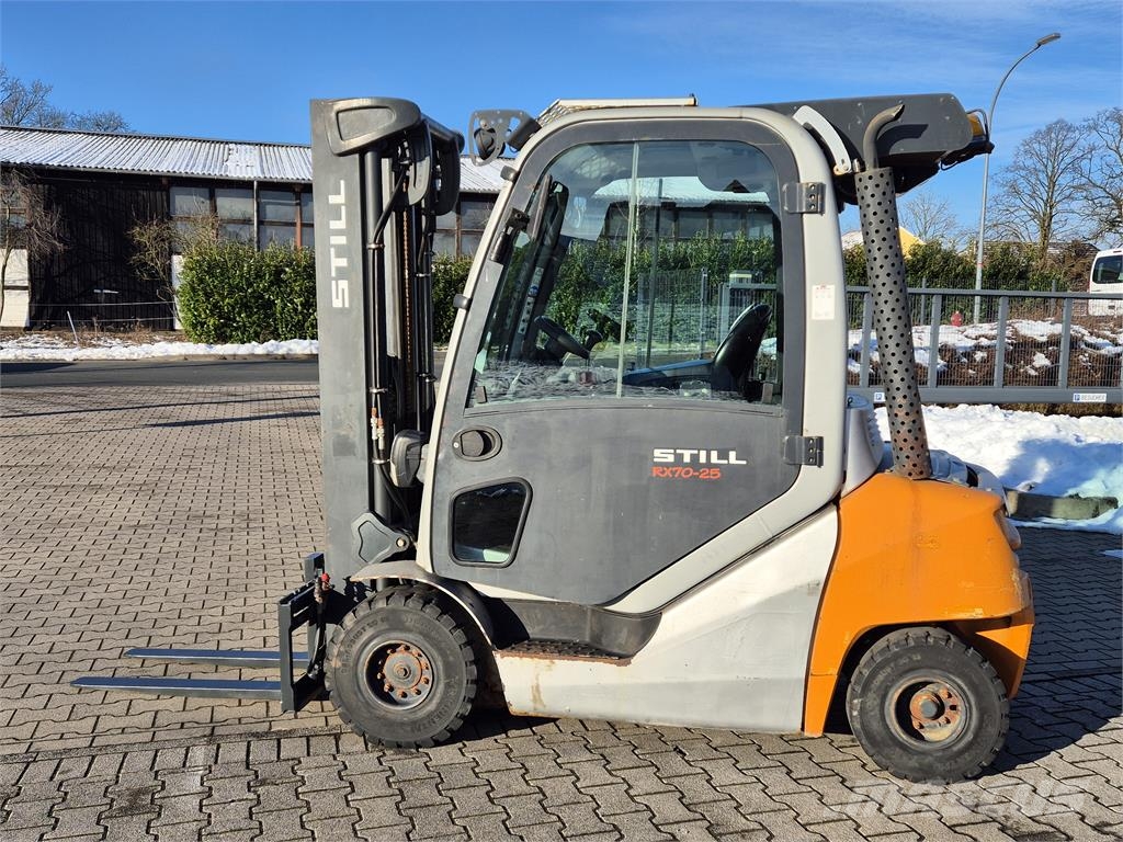 Still RX70-25 Dieselové vozíky