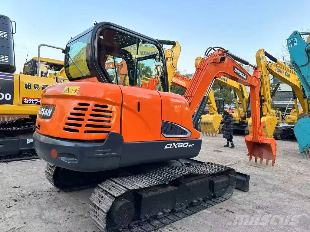 Doosan DX 60-9 C Mini ekskavatori < 7 t