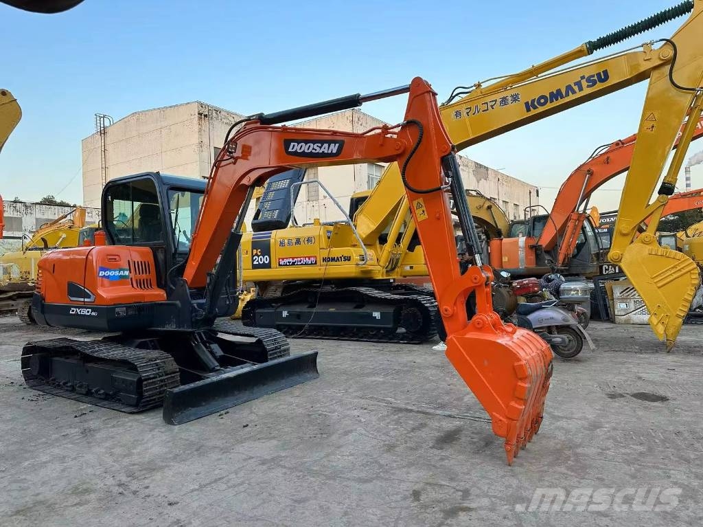 Doosan DX 60-9 C Mini ekskavatori < 7 t