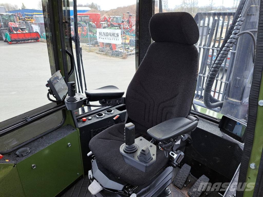 Farma LF8 Forwarders