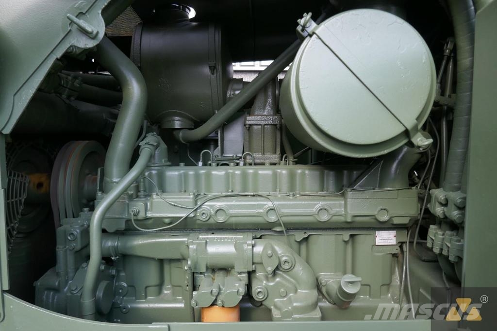 CAT D7F Ex-army Buldožeri guseničari