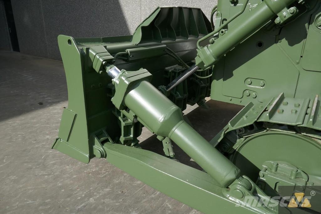 CAT D7F Ex-army Buldožeri guseničari
