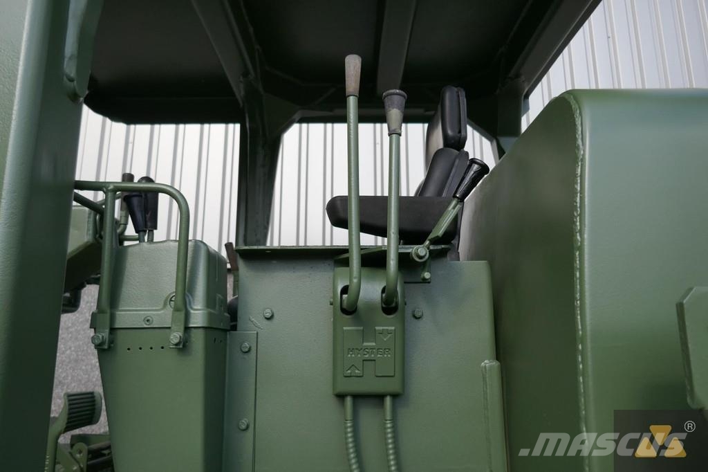 CAT D7F Ex-army Buldožeri guseničari