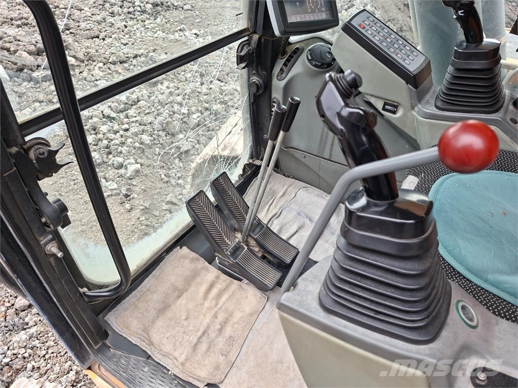 Liebherr R 926 LC Iné