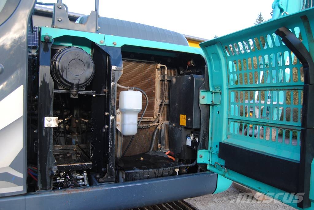 Kobelco SK130LC-11 Vikšriniai ekskavatoriai