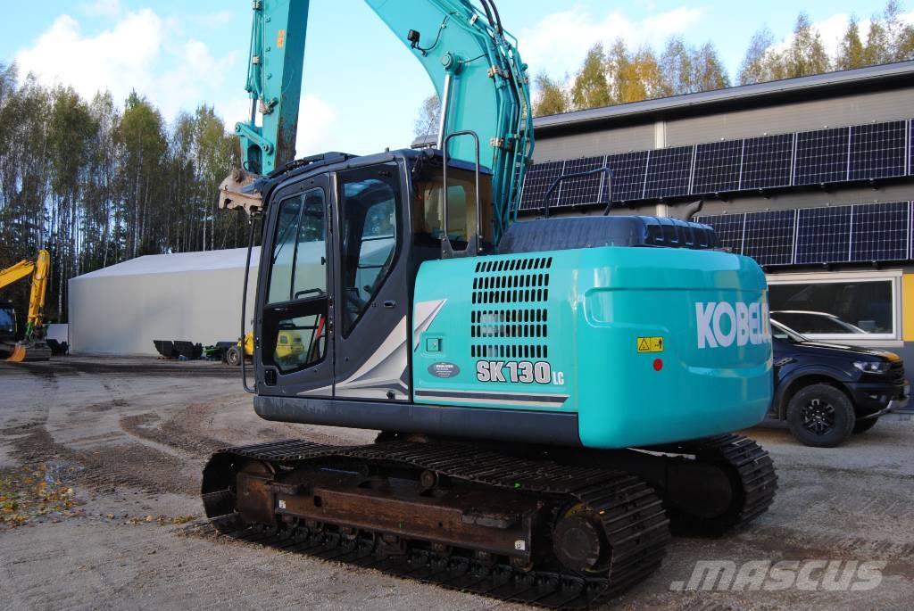 Kobelco SK130LC-11 Vikšriniai ekskavatoriai