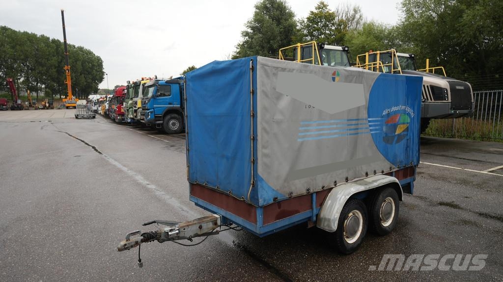 Equipe Taurpalin trailer broken axle! Andere Anhänger