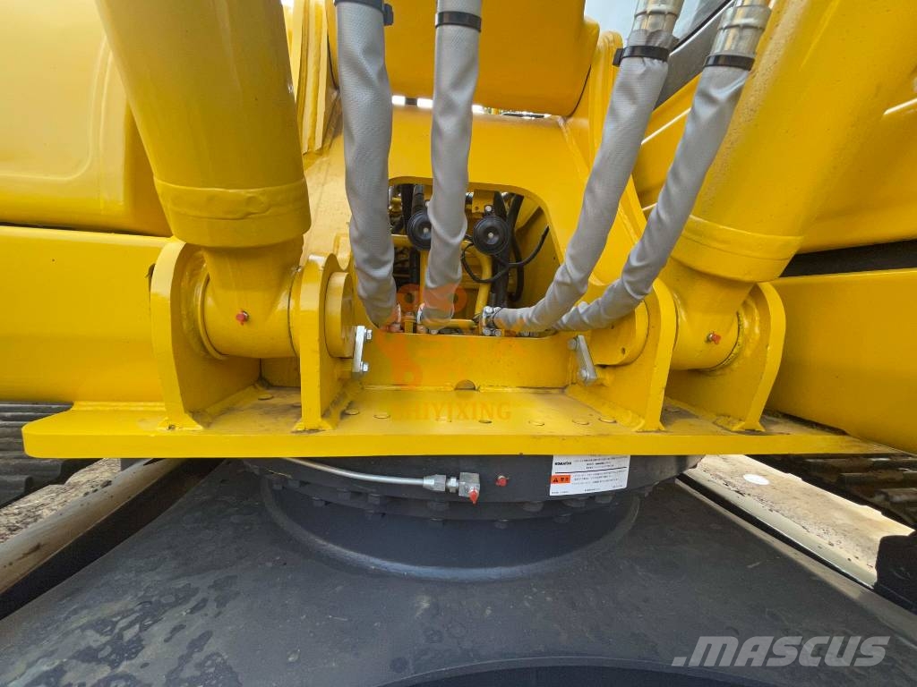 Komatsu PC 200-8 Гусеничні екскаватори