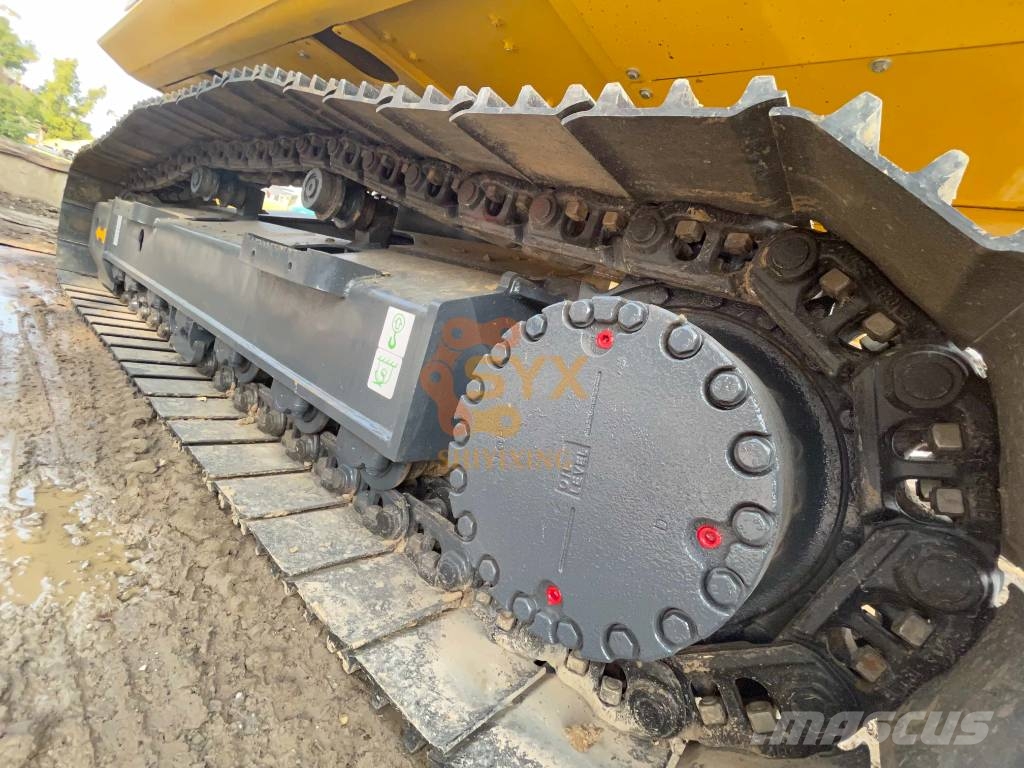 Komatsu PC 200-8 Гусеничні екскаватори