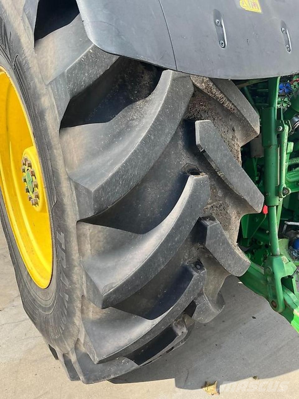 John Deere 7310R Traktorji