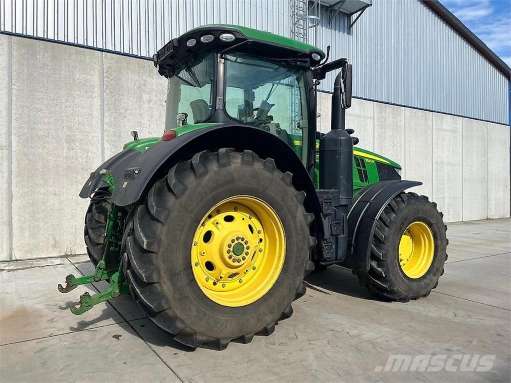 John Deere 7310R Traktorji