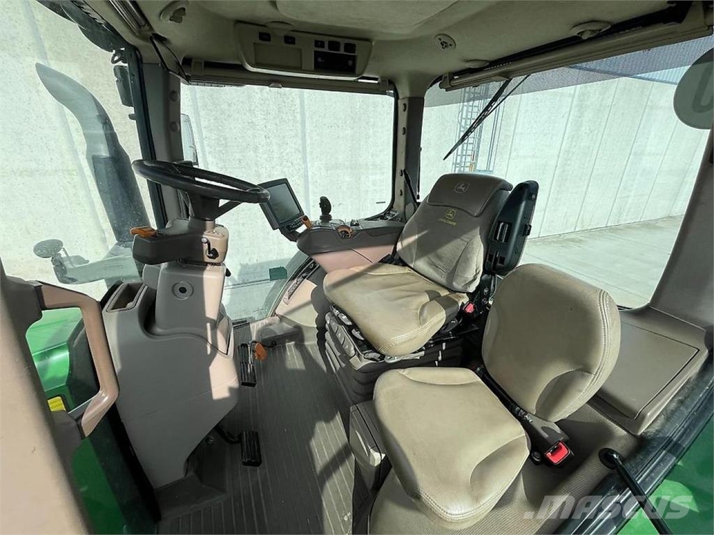 John Deere 7310R Traktorji
