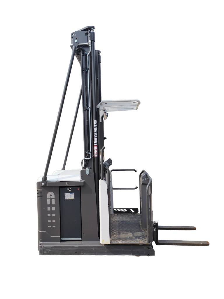 UniCarriers EPM 100 Orderpicker voor hoog niveau