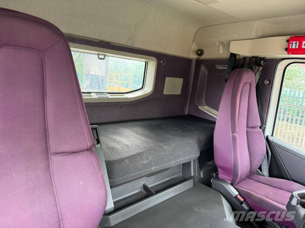 Volvo FMX 420 傾卸式卡車