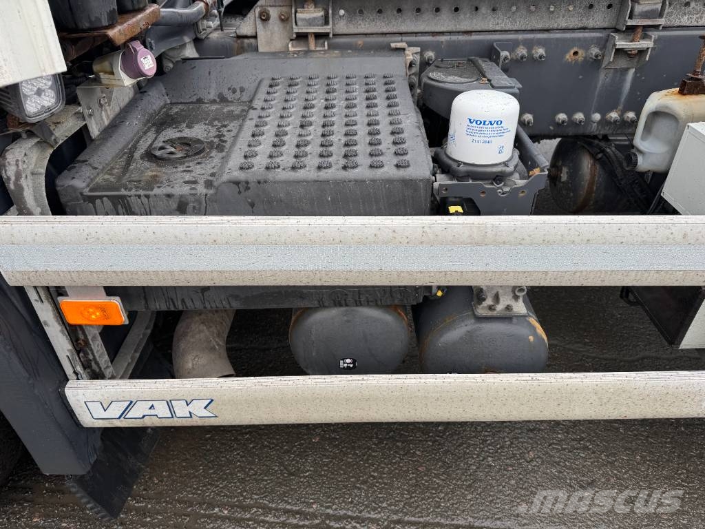 Volvo FH 500 i-Safe Containerframe/Skiploader trucks