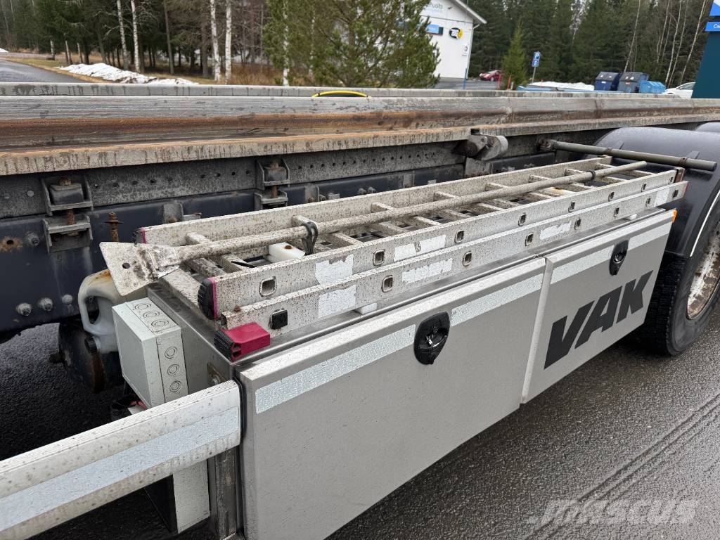 Volvo FH 500 i-Safe Containerframe/Skiploader trucks