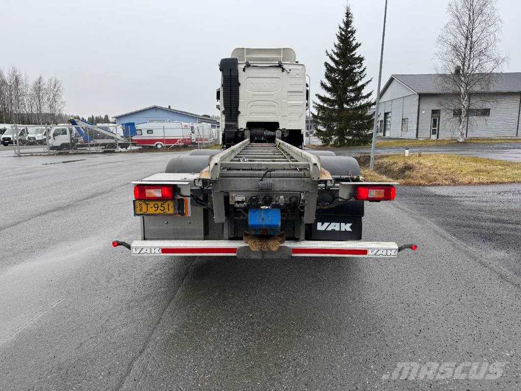 Volvo FH 500 i-Safe Containerframe/Skiploader trucks