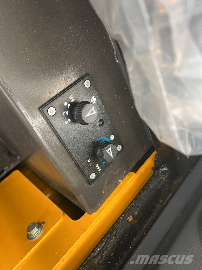 Sherpa SL3070 Klíma! csúszókormányzású rakodó ÚJ! Porta-ferramentas