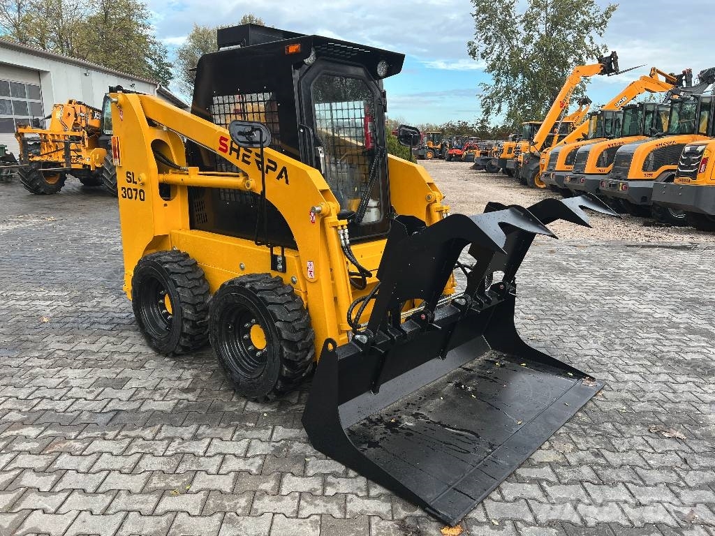 Sherpa SL3070 Klíma! csúszókormányzású rakodó ÚJ! Porta-ferramentas