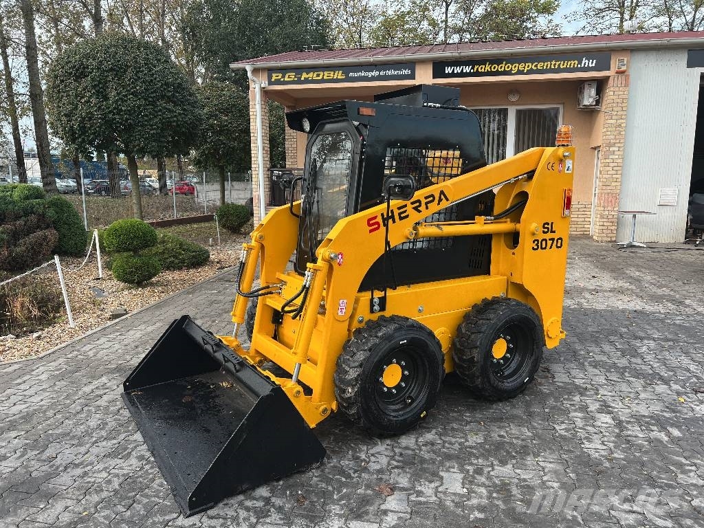 Sherpa SL3070 Klíma! csúszókormányzású rakodó ÚJ! Porta-ferramentas