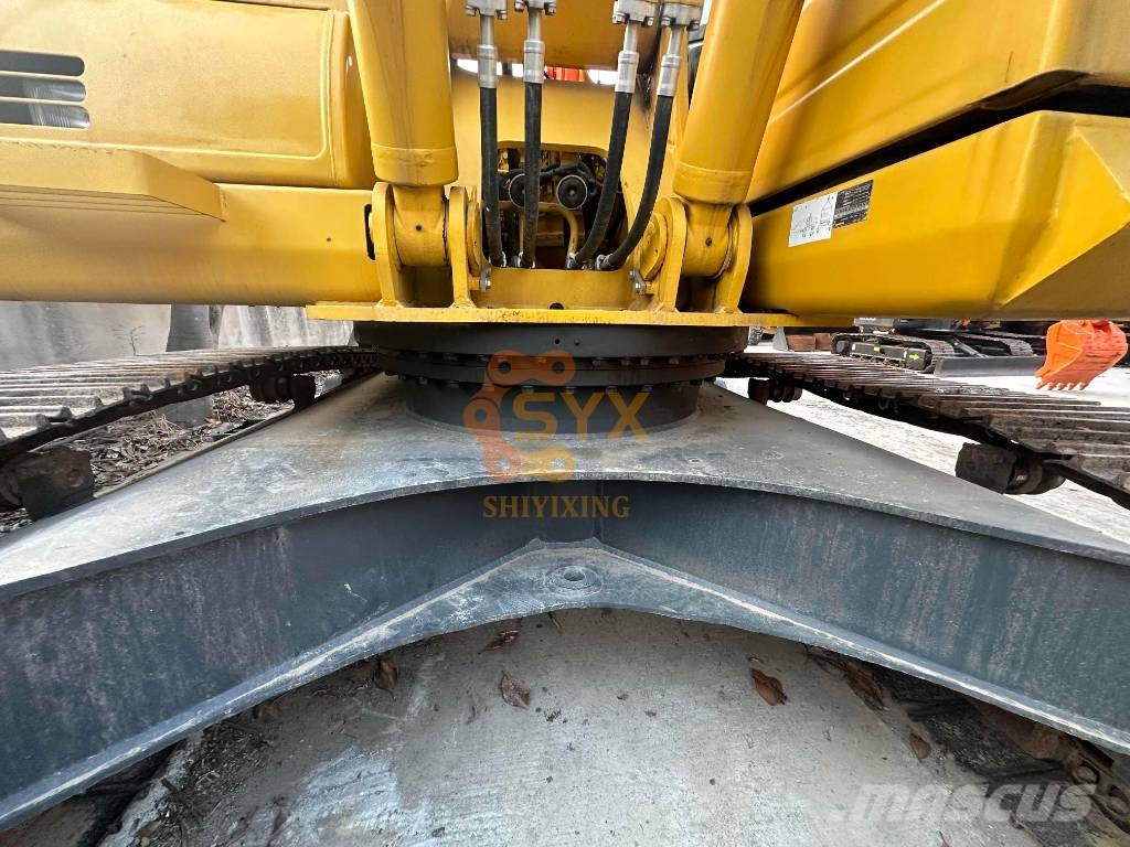Komatsu PC 240 Paletli ekskavatörler