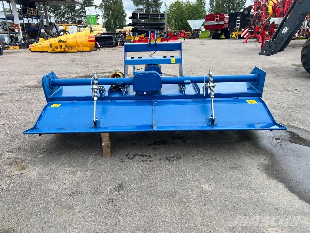 Maschio C 250 kelajyrsin Power harrows and rototillers