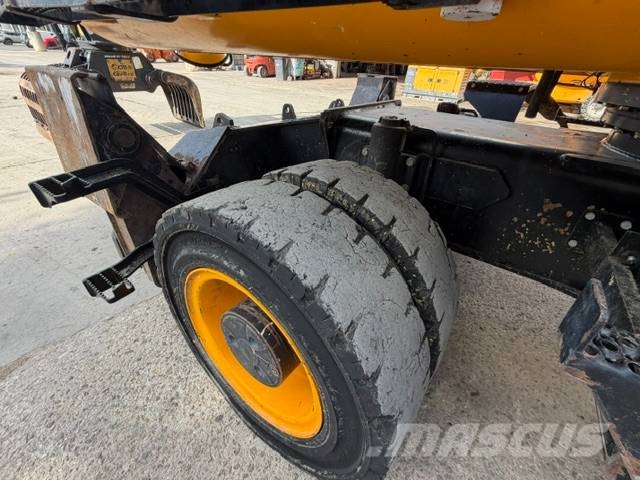 JCB JS 20 MH Bagri za prekladanje primarnih/sekundarnih surovin