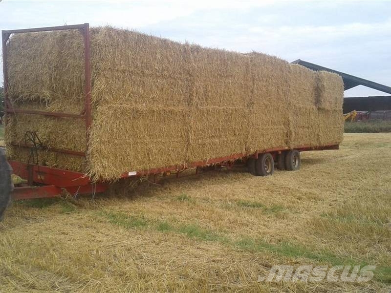 AP eller BS 12.5 mtr. Halmvogn مقطورات الحزم