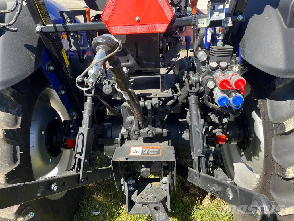 Farmtrac FT6050 - 50cv Traktorer