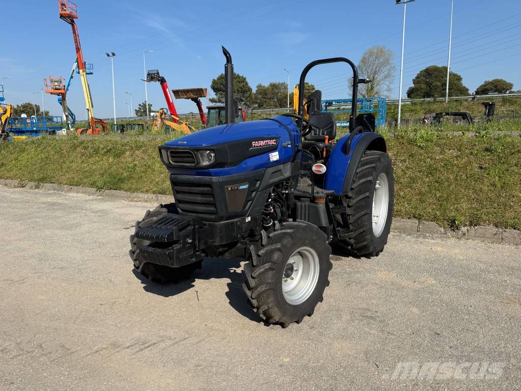 Farmtrac FT6050 - 50cv Traktorer