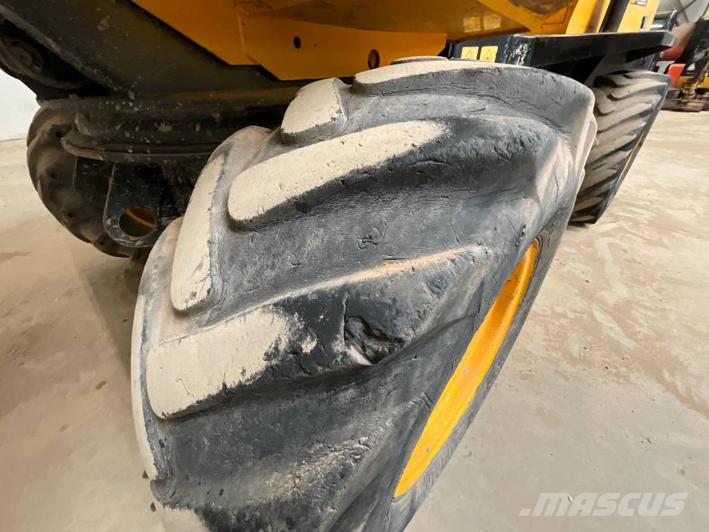 JCB 6 TST عربات نقل قلابة للمواقع