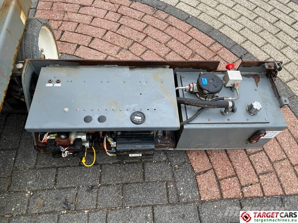 SkyJack SJIII-4632 Electric 4632 Scissor Work Lift 1170cm Nůžková zvedací plošina