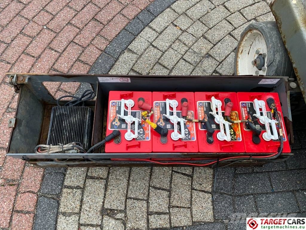 SkyJack SJIII-4632 Electric 4632 Scissor Work Lift 1170cm Nůžková zvedací plošina