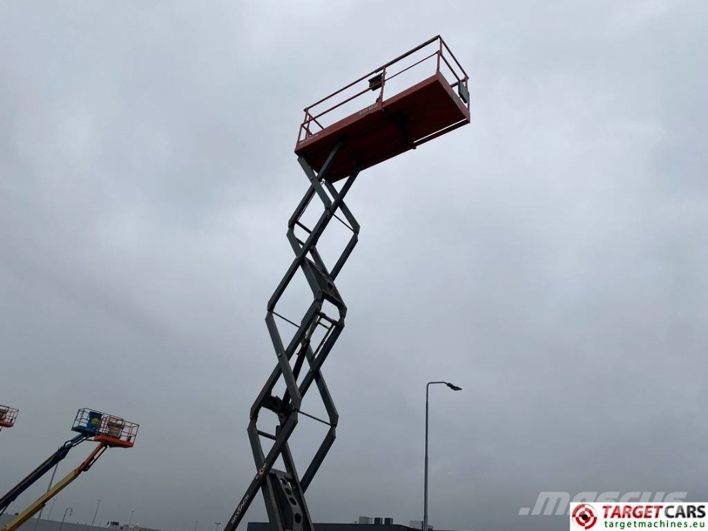 SkyJack SJIII-4632 Electric 4632 Scissor Work Lift 1170cm Nůžková zvedací plošina