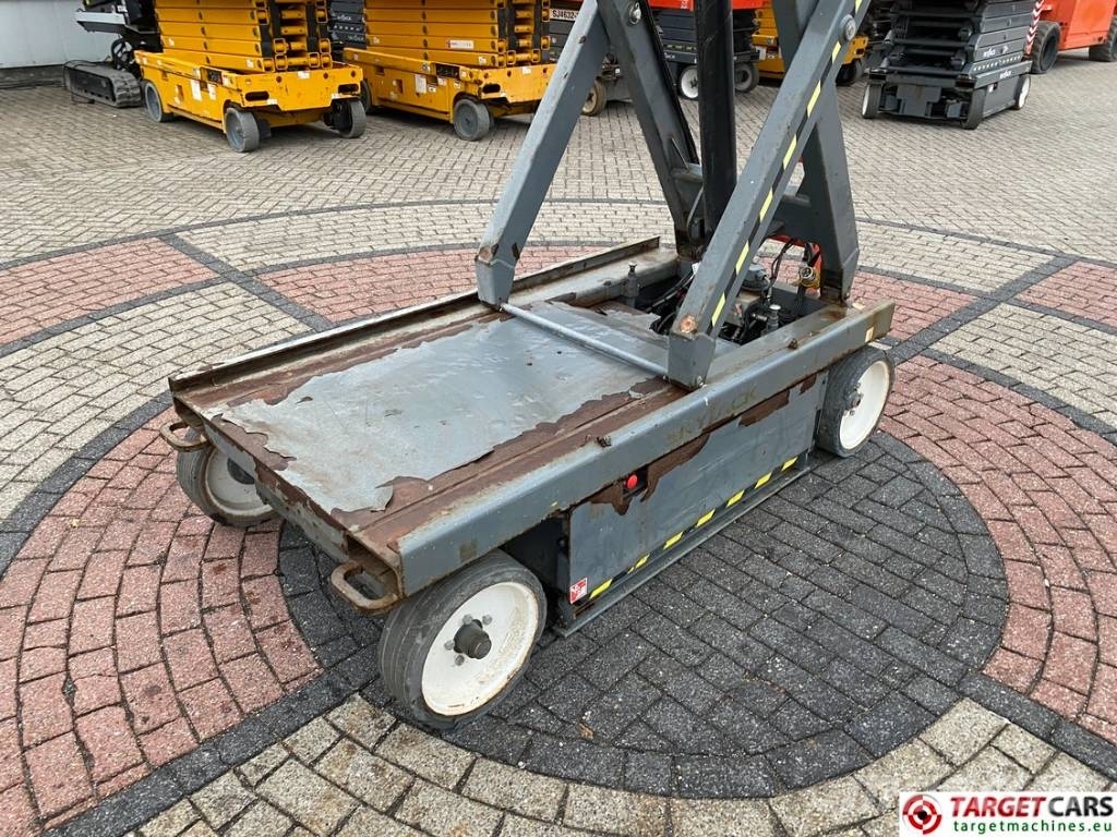 SkyJack SJIII-4632 Electric 4632 Scissor Work Lift 1170cm Nůžková zvedací plošina
