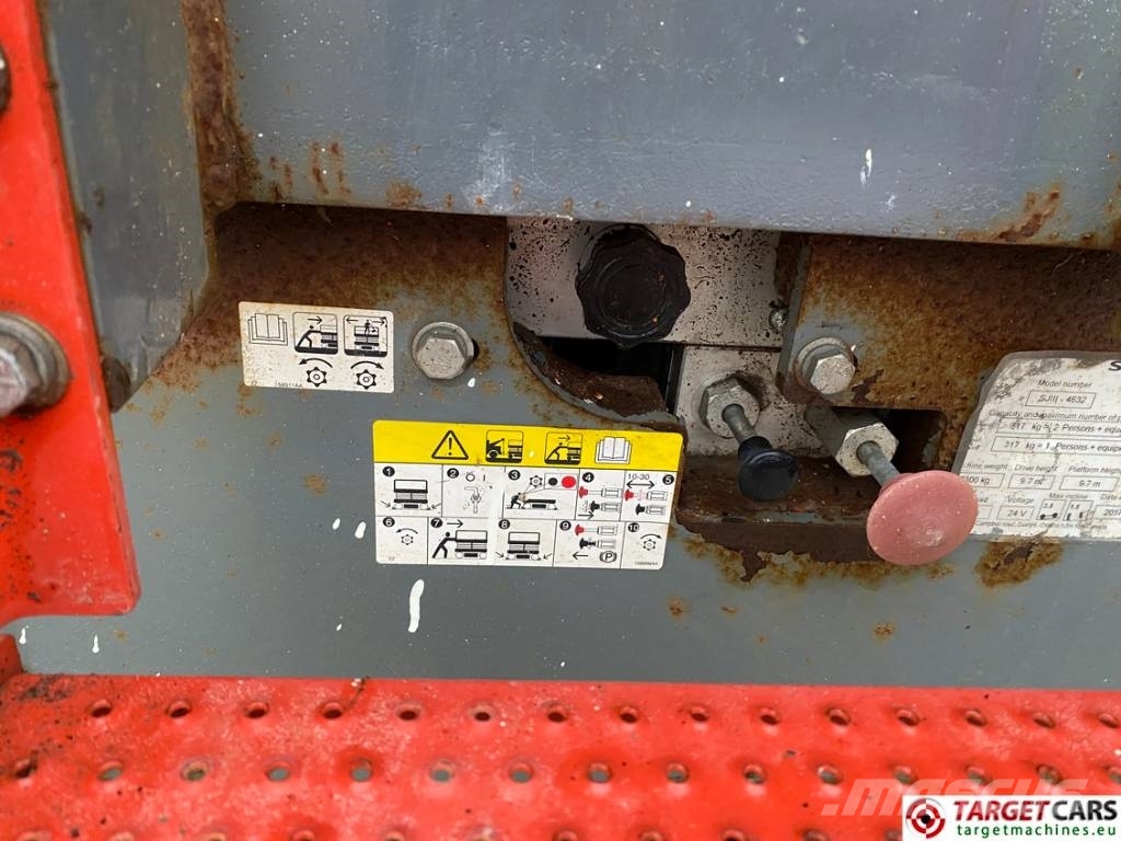 SkyJack SJIII-4632 Electric 4632 Scissor Work Lift 1170cm Nůžková zvedací plošina