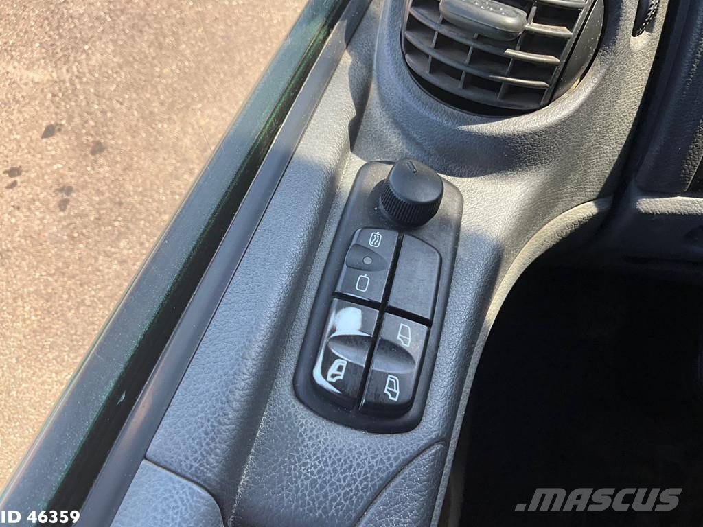 Mercedes-Benz Axor 1824 Manual Full steel HMF 12 Tonmeter laadkr شاحنات قلابة