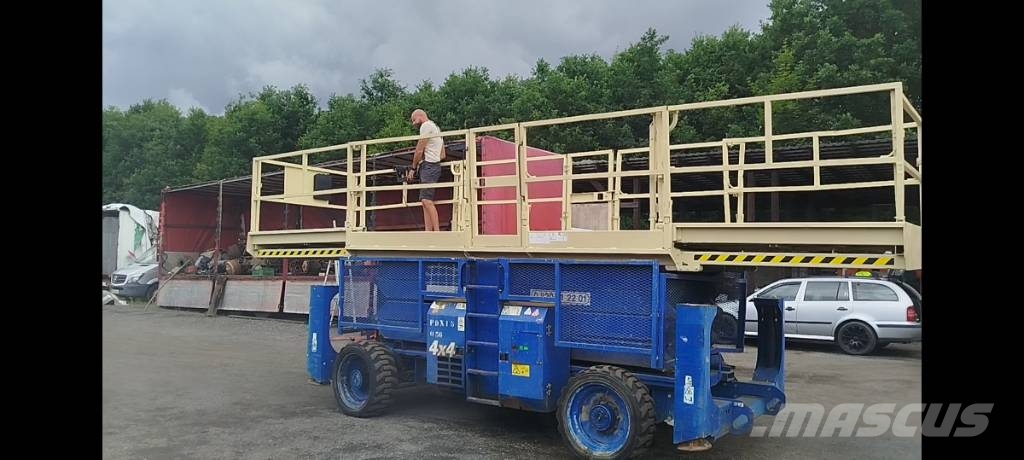 Genie GS 4390RT Scheren-Arbeitsbühnen
