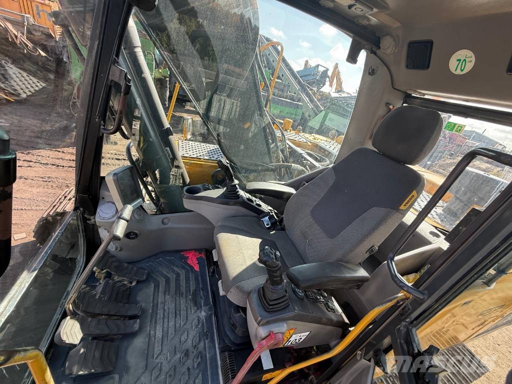 Volvo EC 210 C L Excavadoras de cadenas