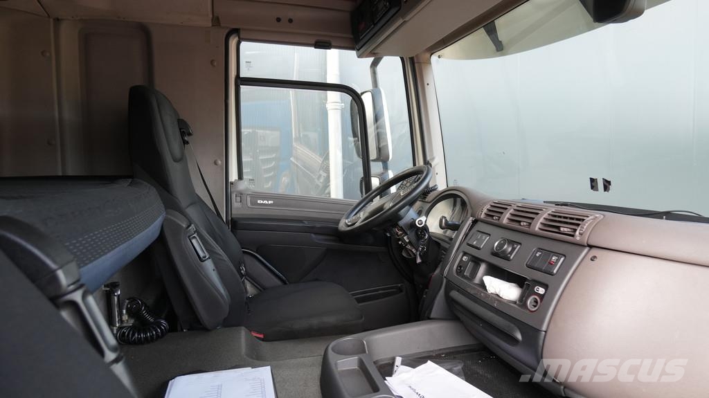 DAF CF 410 tractor unit Тягачі