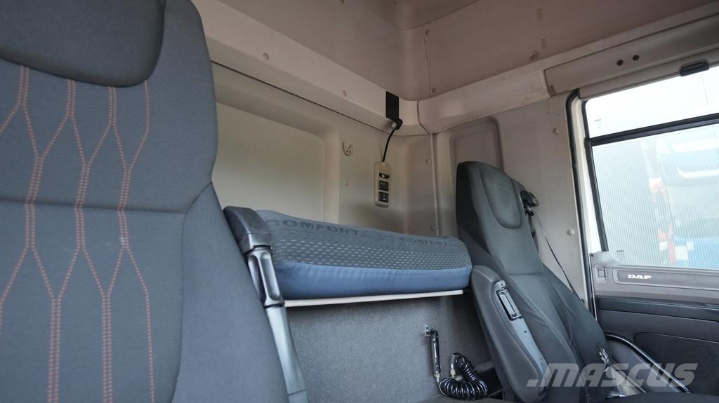 DAF CF 410 tractor unit Тягачі