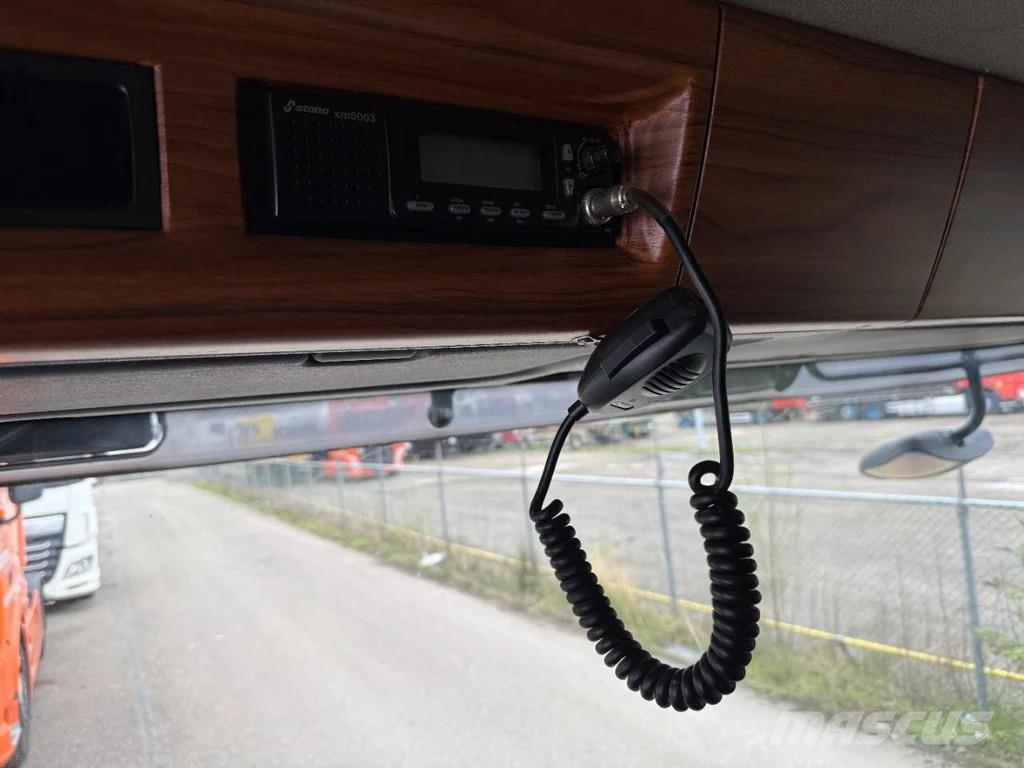 Scania P400 8X2 EURO 5 - TANK 21.700 LITER Вантажівки-цистерни