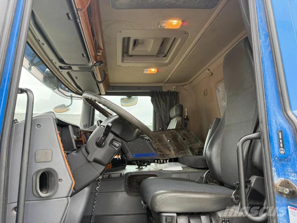 Scania P400 8X2 EURO 5 - TANK 21.700 LITER Вантажівки-цистерни