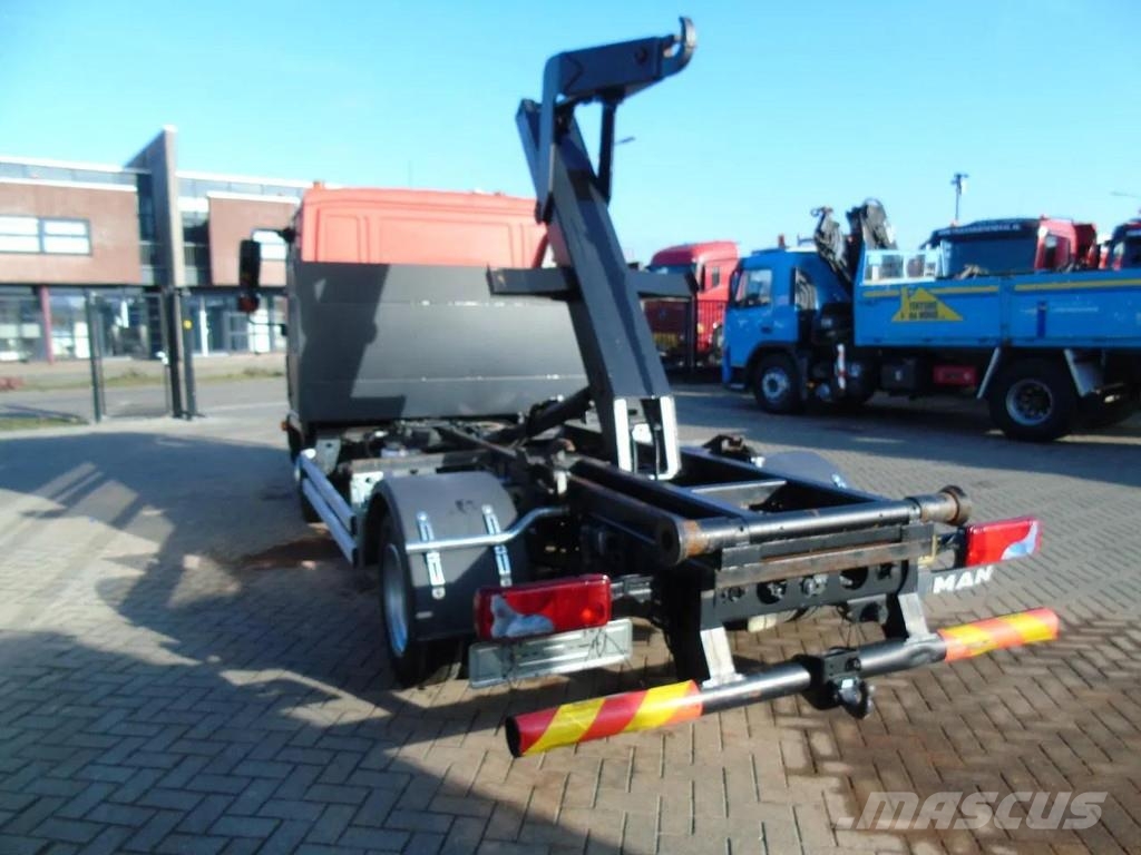 MAN TGL 8.150 + EURO 6 شاحنات الرافعات الخطافية